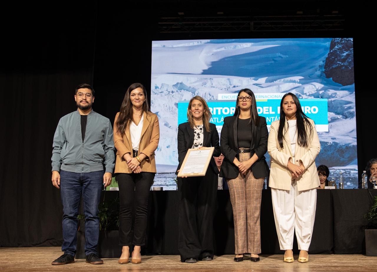 “Desde el Concejo tenemos la responsabilidad de seguir cuidando el ambiente”, dijo Arce