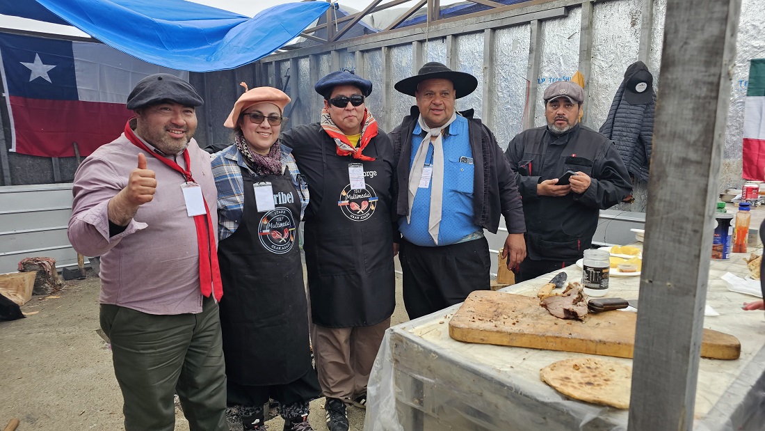 La gran fiesta popular en el sur de Chile: Corderos asados y música en vivo