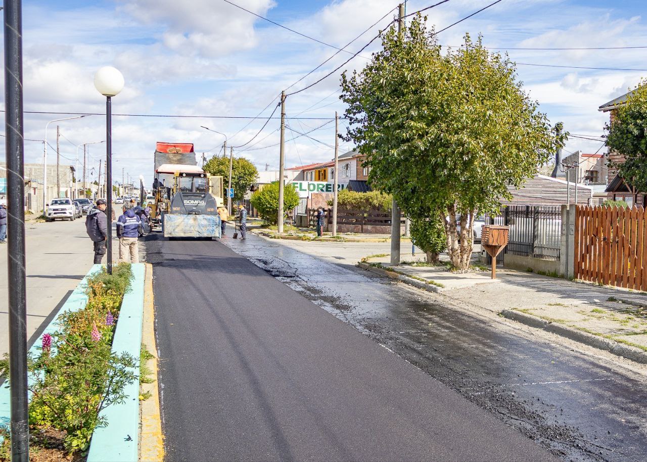 Culminó el recapado asfáltico en calle Liniers